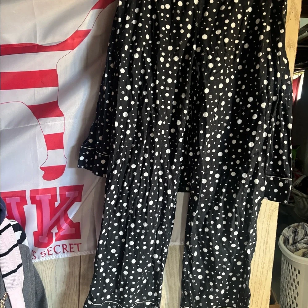 Victorias Secret PJ Matching Set!! - Picture 3 of 6